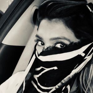 Meet your Posher, Jaqueline